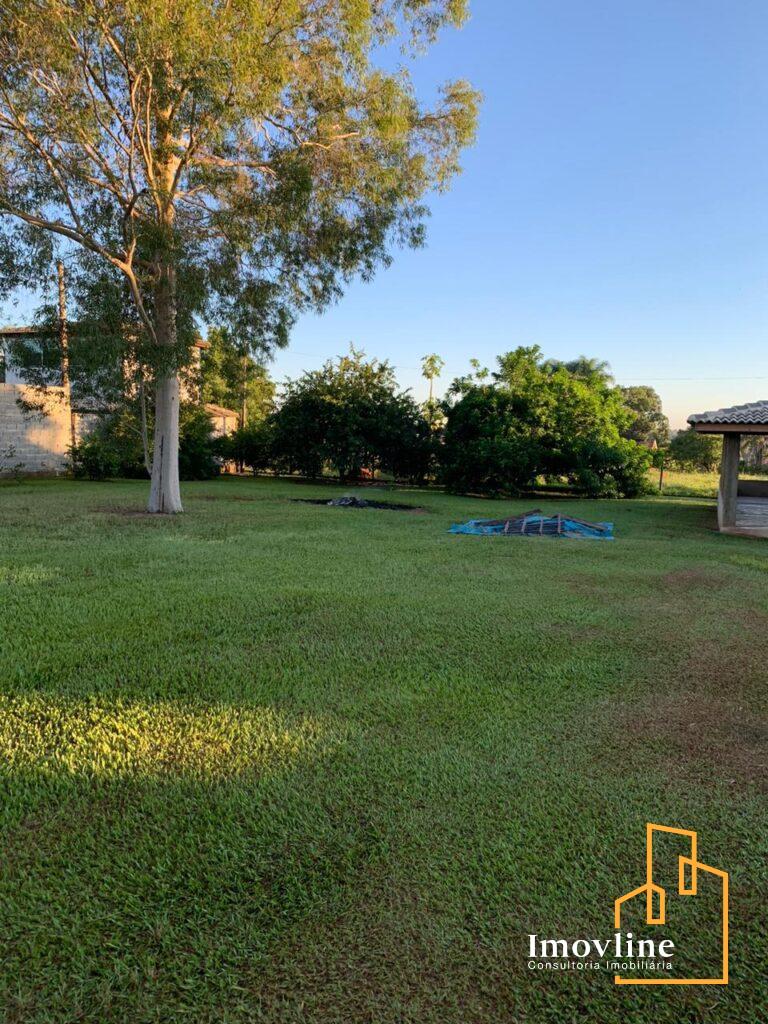 imagem gramado Chácara Bairro Americana