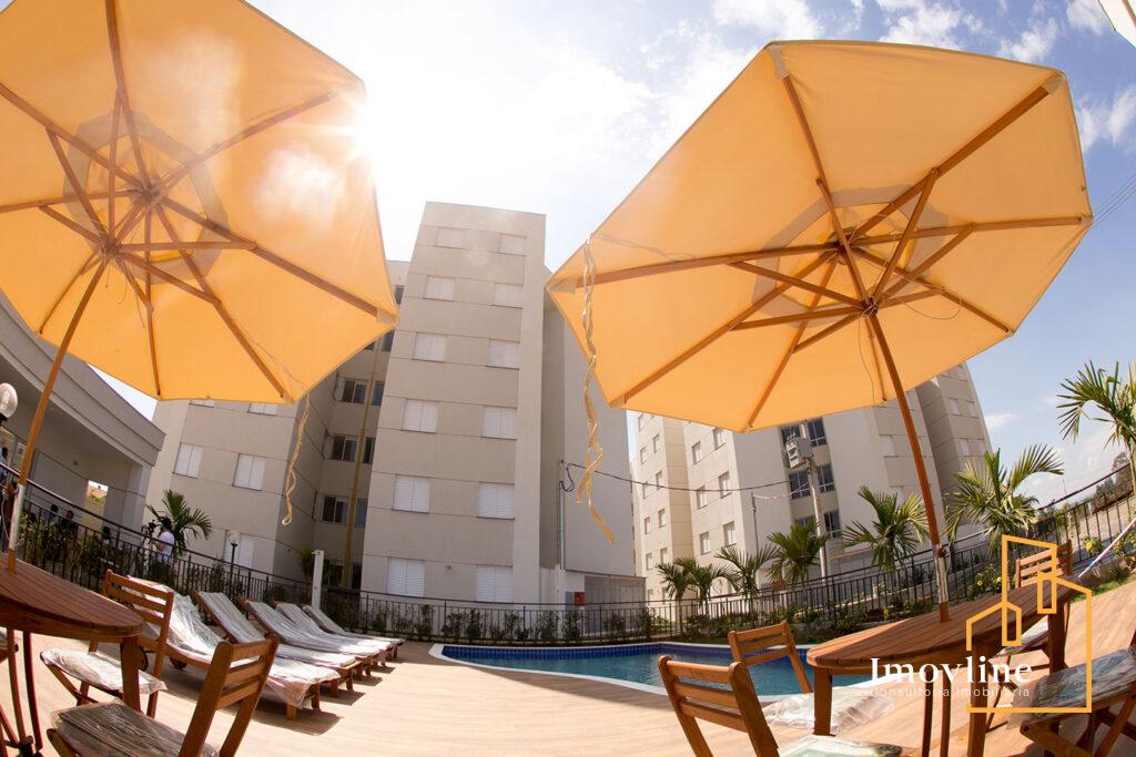 imagem piscina cores da vida