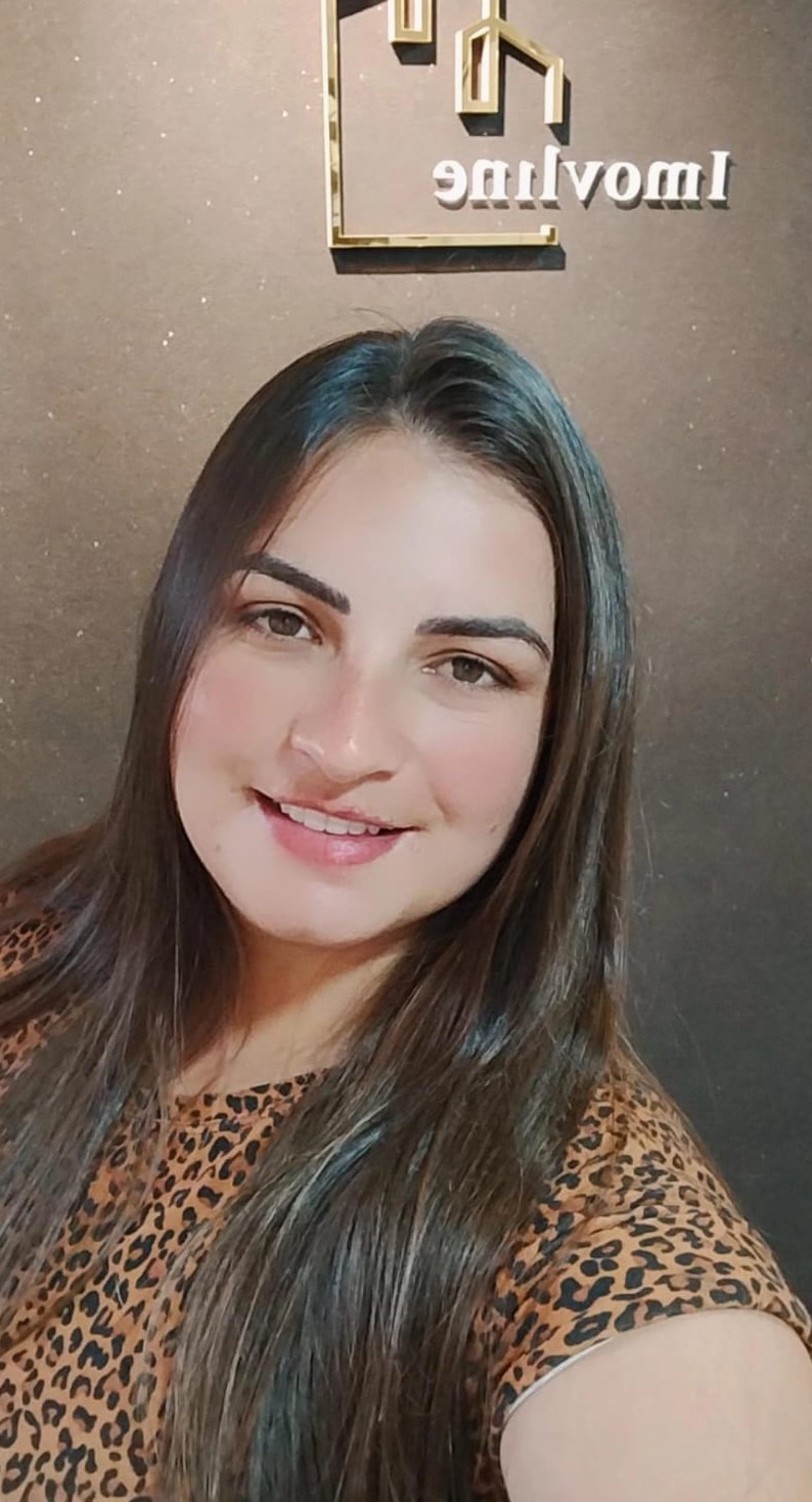 Bianca Oliveira Camprubi